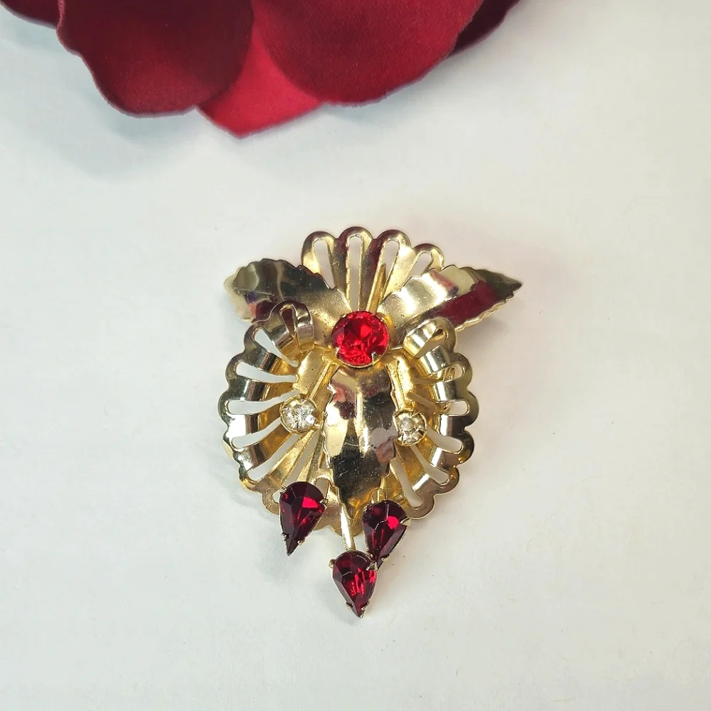 Vintage Red Crystal Gold Plated Leaf Brooch or Pendant